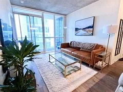 88 Blue Jays Way 1801, Toronto C01, On M5v 0l7