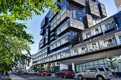 80 Vanauley Street 506, Toronto C01, ON M5T 2H6
