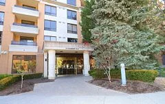 18 Sommerset Way 2207, Toronto C14, On M2n 6x5