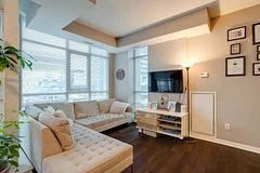 21 Grand Magazine Street 913, Toronto C01, ON M5V 1B5