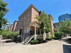 46 Western Battery Road 822, Toronto C01, ON M6K 3P1