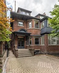 43 Elm Avenue 3, Toronto C09, ON M4W 1N6