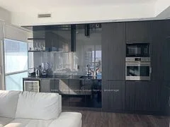 70 Temperance Street 3706, Toronto C01, ON M5H 0B1