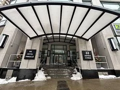 33 Empress Avenue 2705, Toronto C14, ON M2N 6Y7