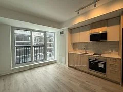 30 Dreamers Way 536, Toronto C08, ON M5A 0Y7