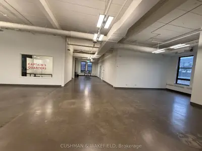 455 Dovercourt Road Main Floor, Toronto C01, On M6h 2w3
