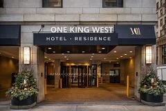 1 King Street W 1702, Toronto C01, ON M5H 1A2