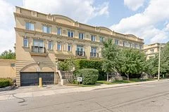 60 Carr Street 11, Toronto C01, ON M5T 1B7