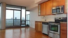 33 Mill Street 1909, Toronto C08, On M5a 3r3