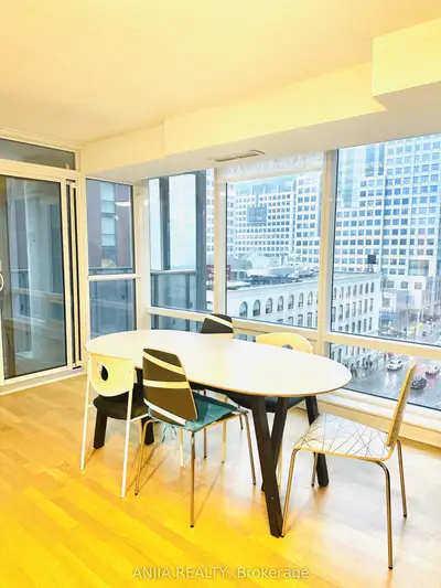 295 Adelaide Street W 808, Toronto C01, ON M5V 0L4