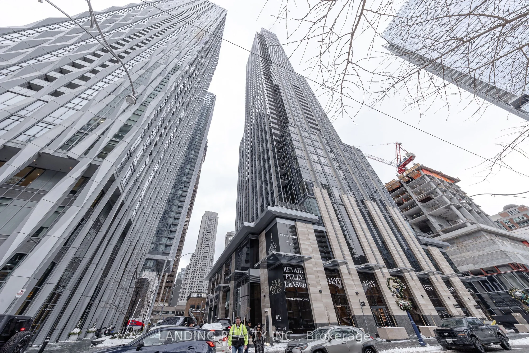 11 Yorkville Avenue 1706, Toronto C02, ON M4W 1L2