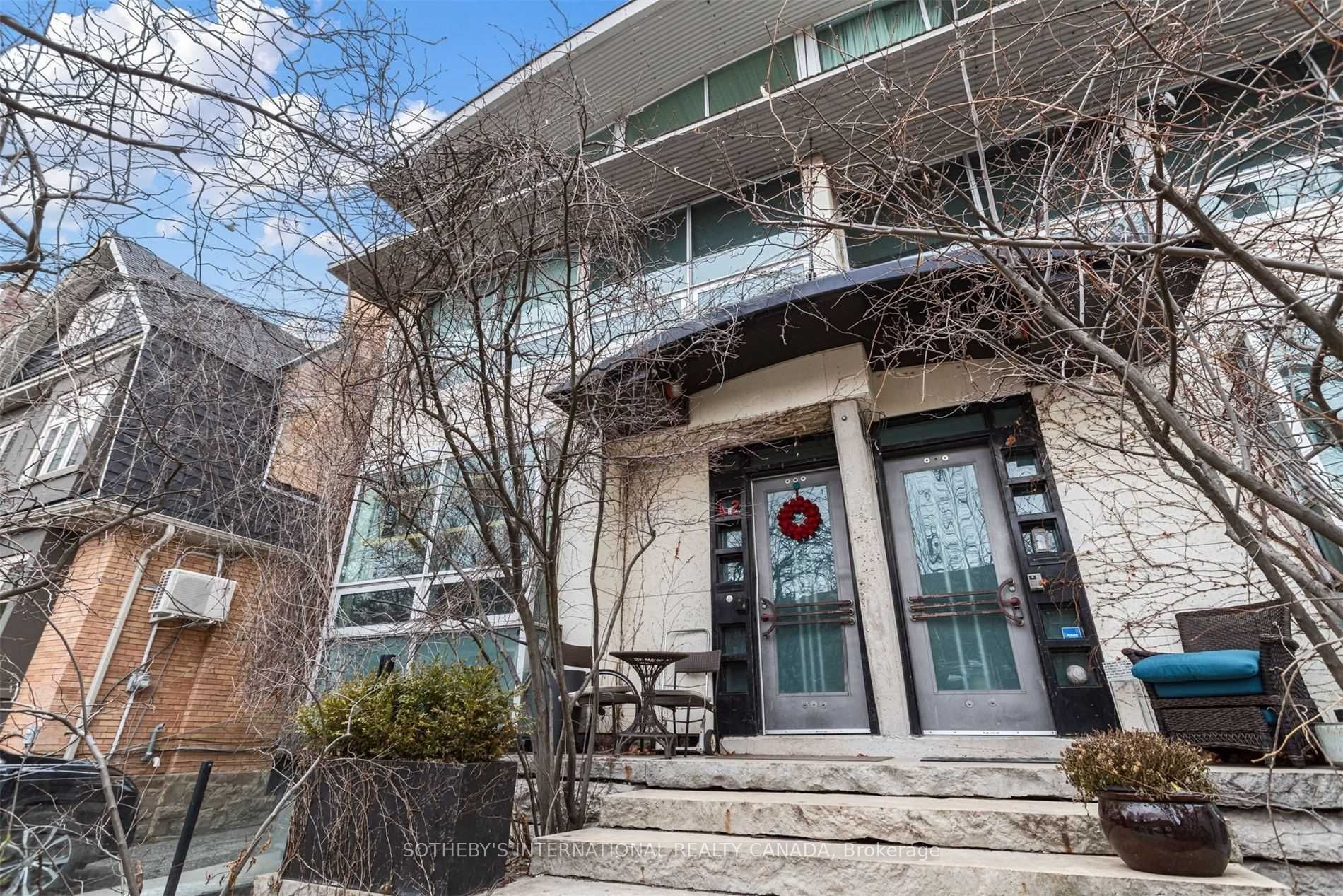 62 Summerhill Gardens Main, Toronto C09, On M4t 1b4