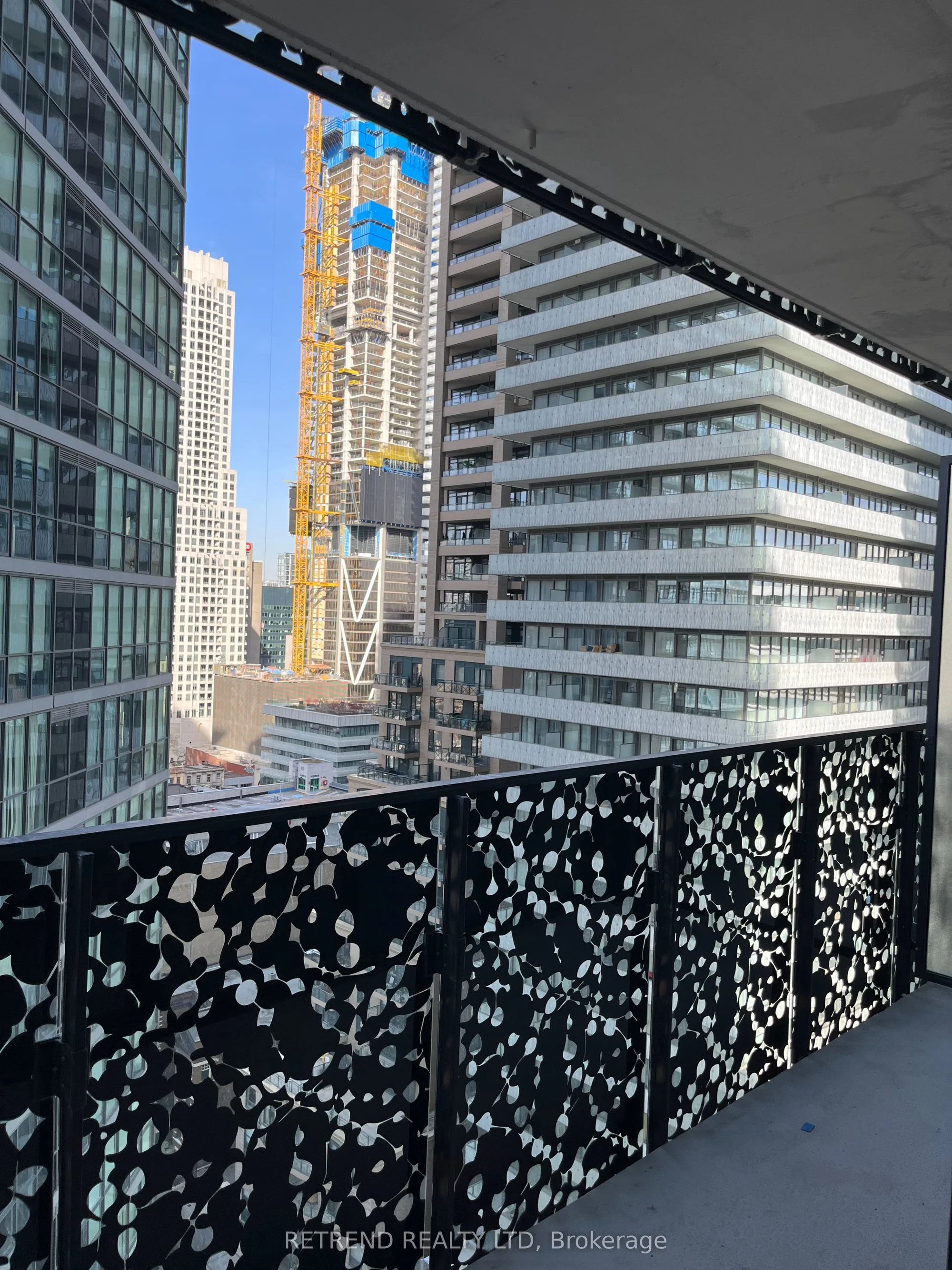 55 Charles Street E 2509, Toronto C08, ON M4Y 0J1