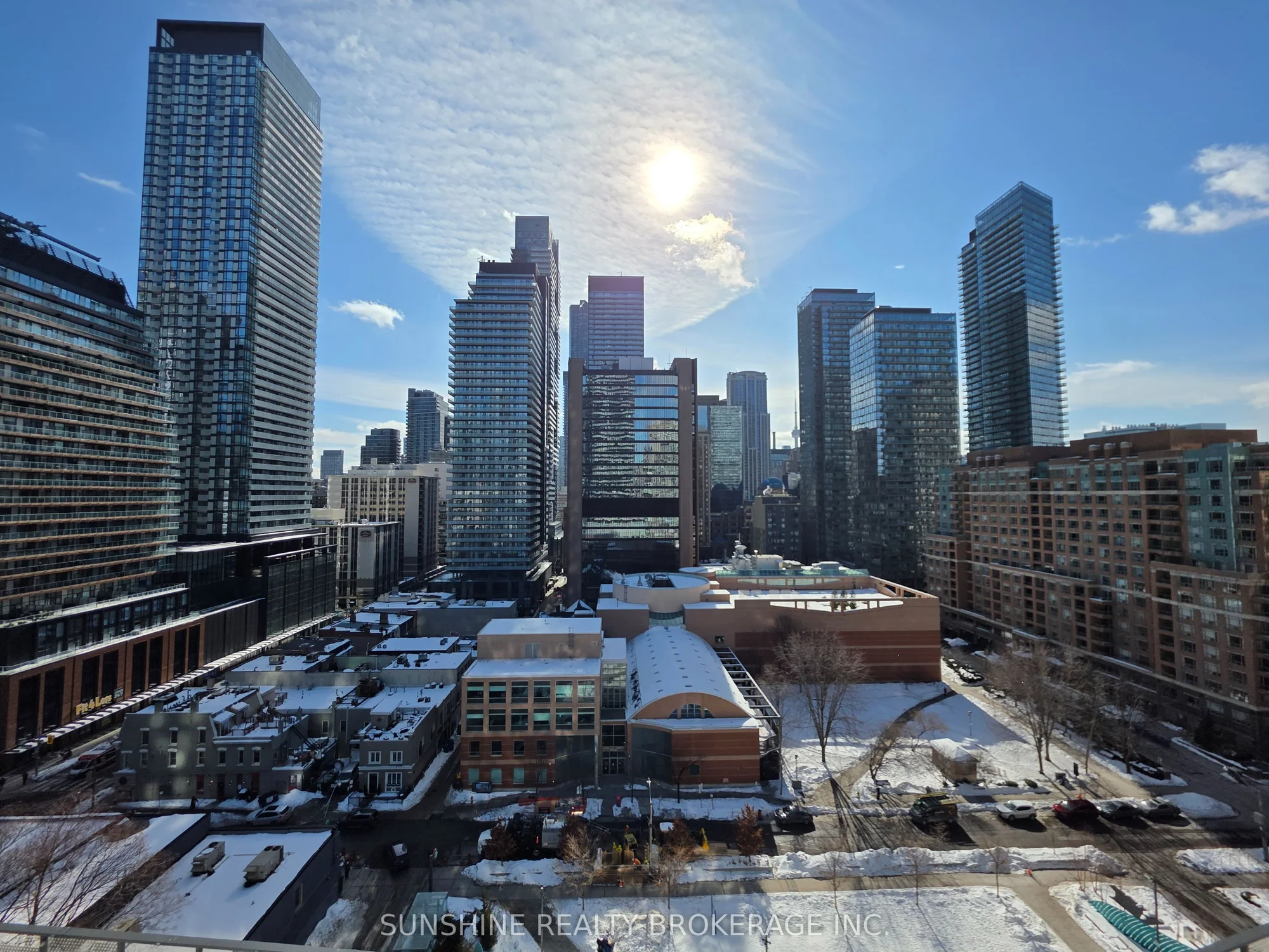 11 Wellesley Street 1004, Toronto C01, ON M4Y 1E8