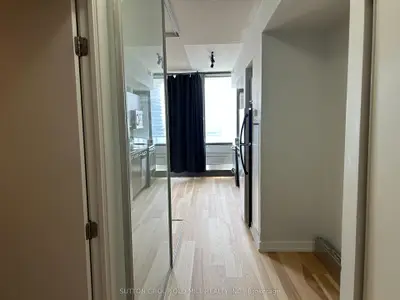 33 Mill Street 1103, Toronto C08, ON M5A 3R3