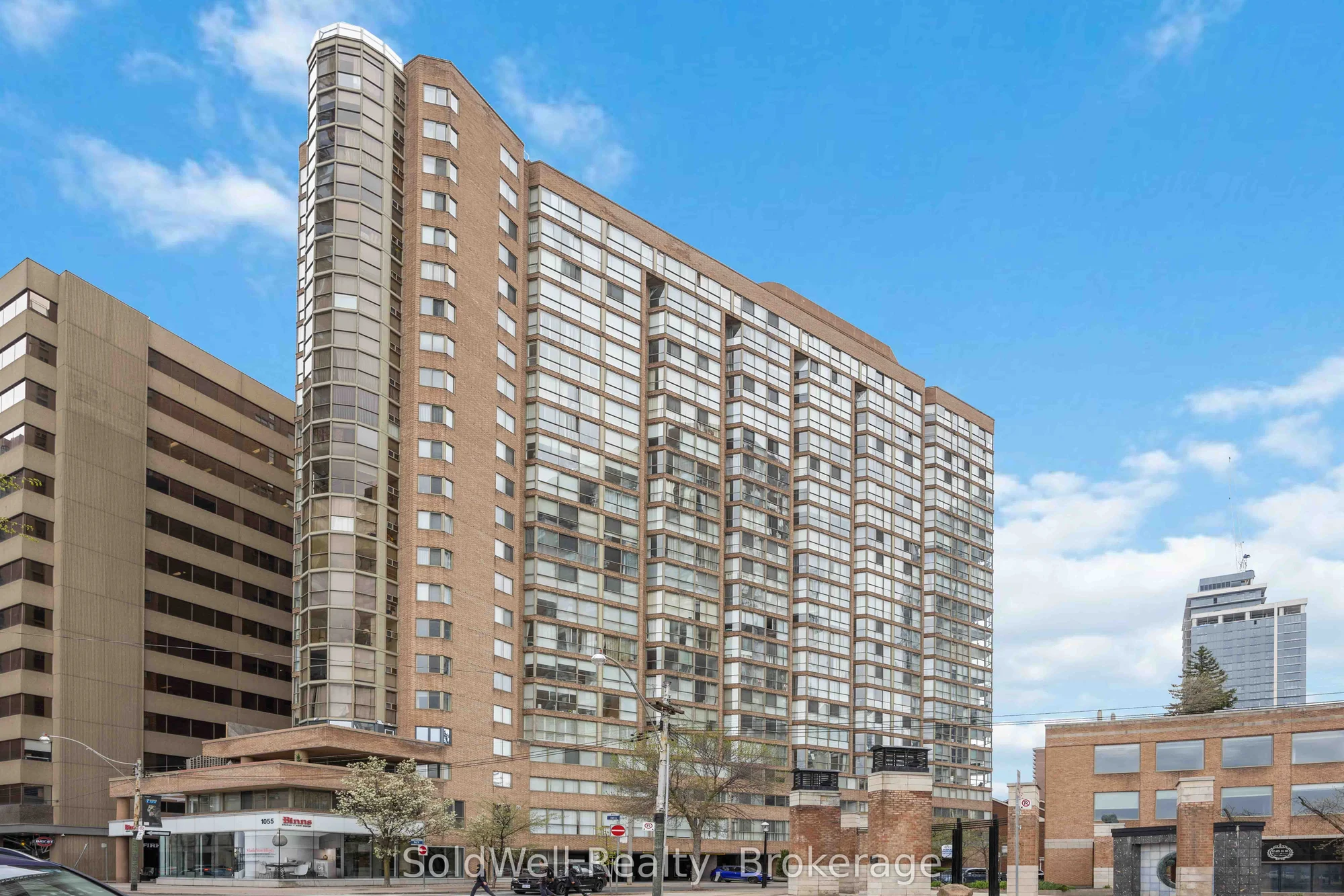 1055 Bay Street 712, Toronto C01, On M5s 3a3