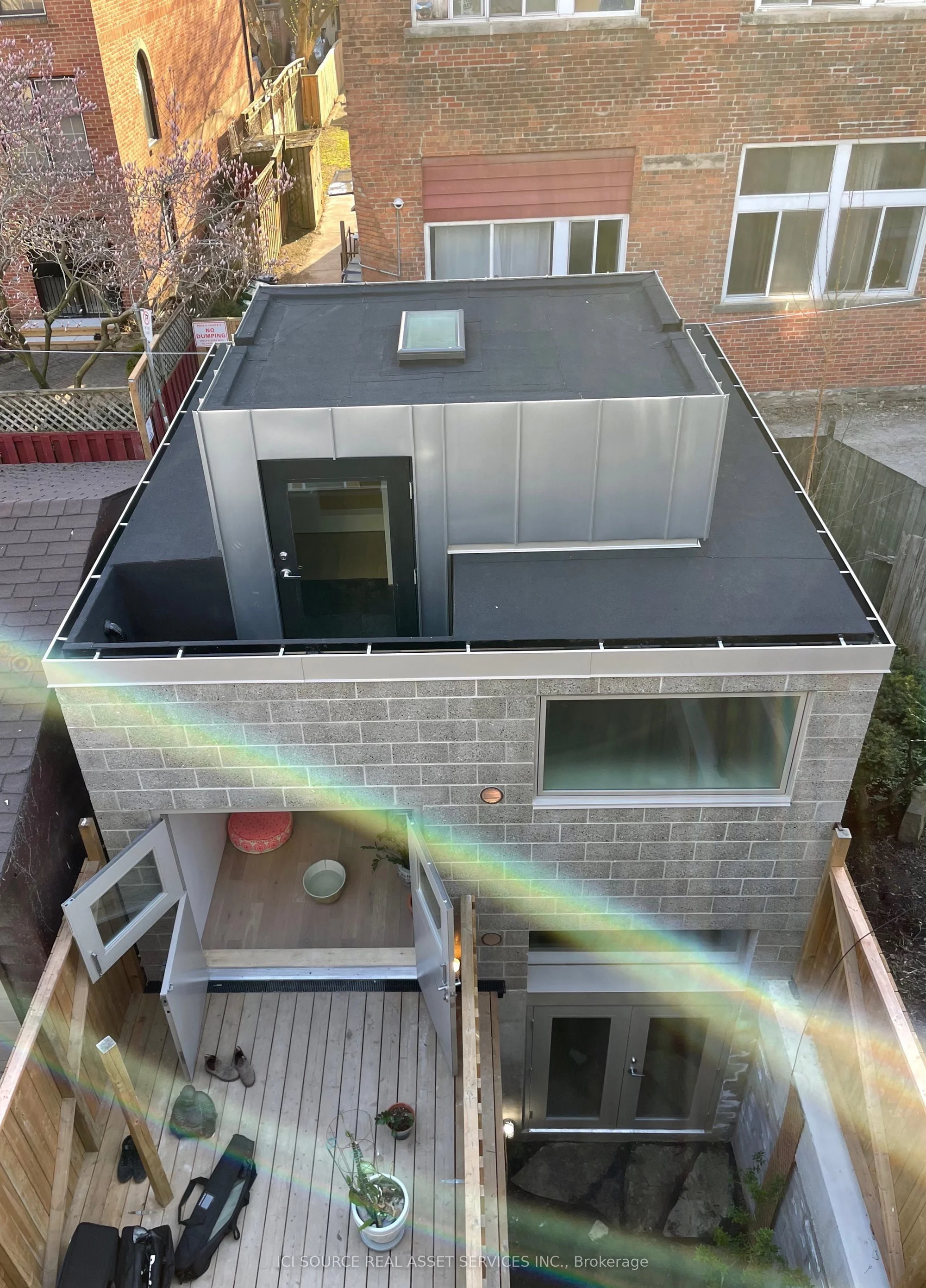 60 Beverley Street R, Toronto C01, ON M5T 1X9