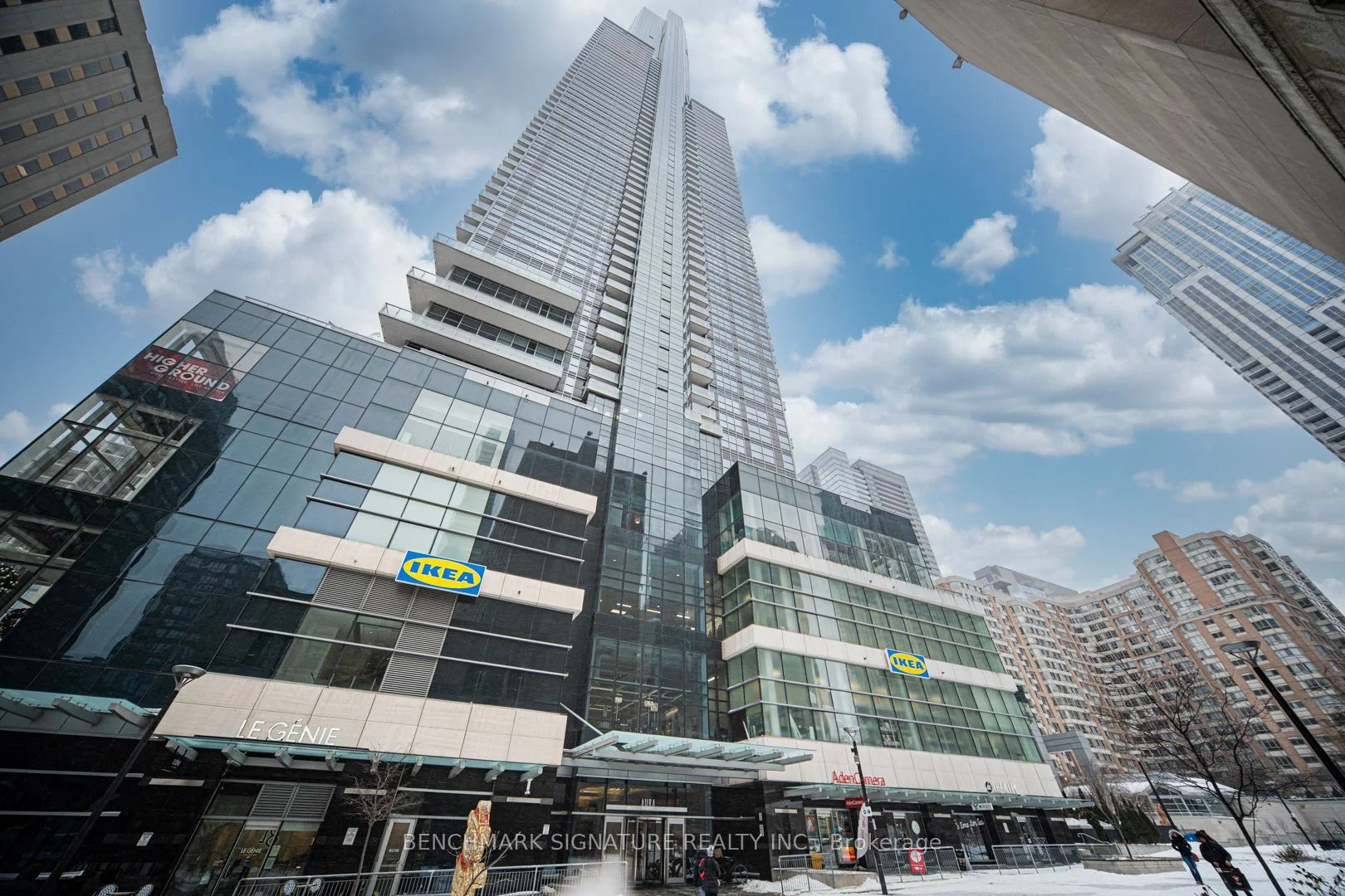 386 Yonge Street 1416, Toronto C01, ON M5B 0A5