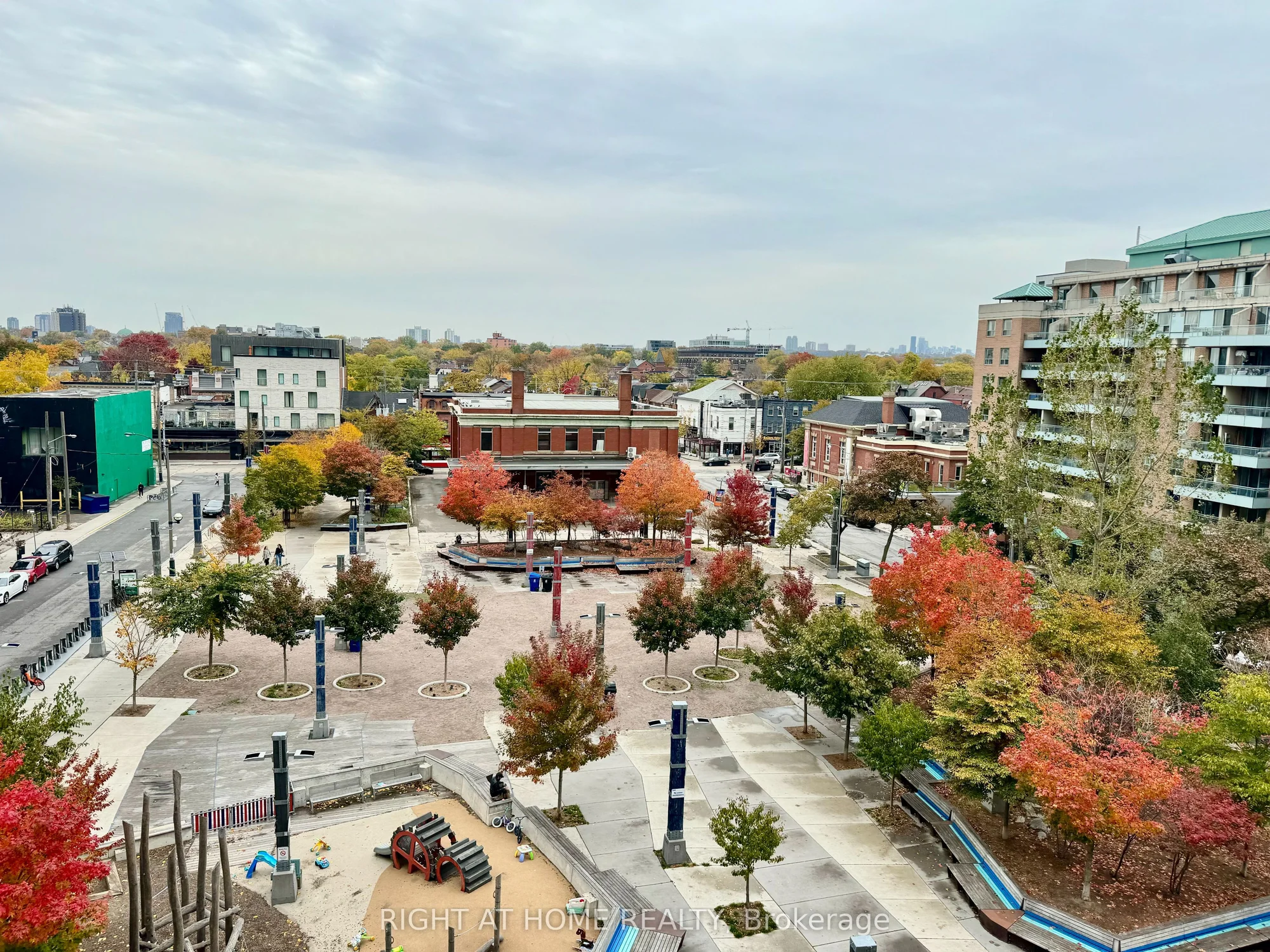 36 Lisgar Street 606, Toronto C01, ON M6J 0C7