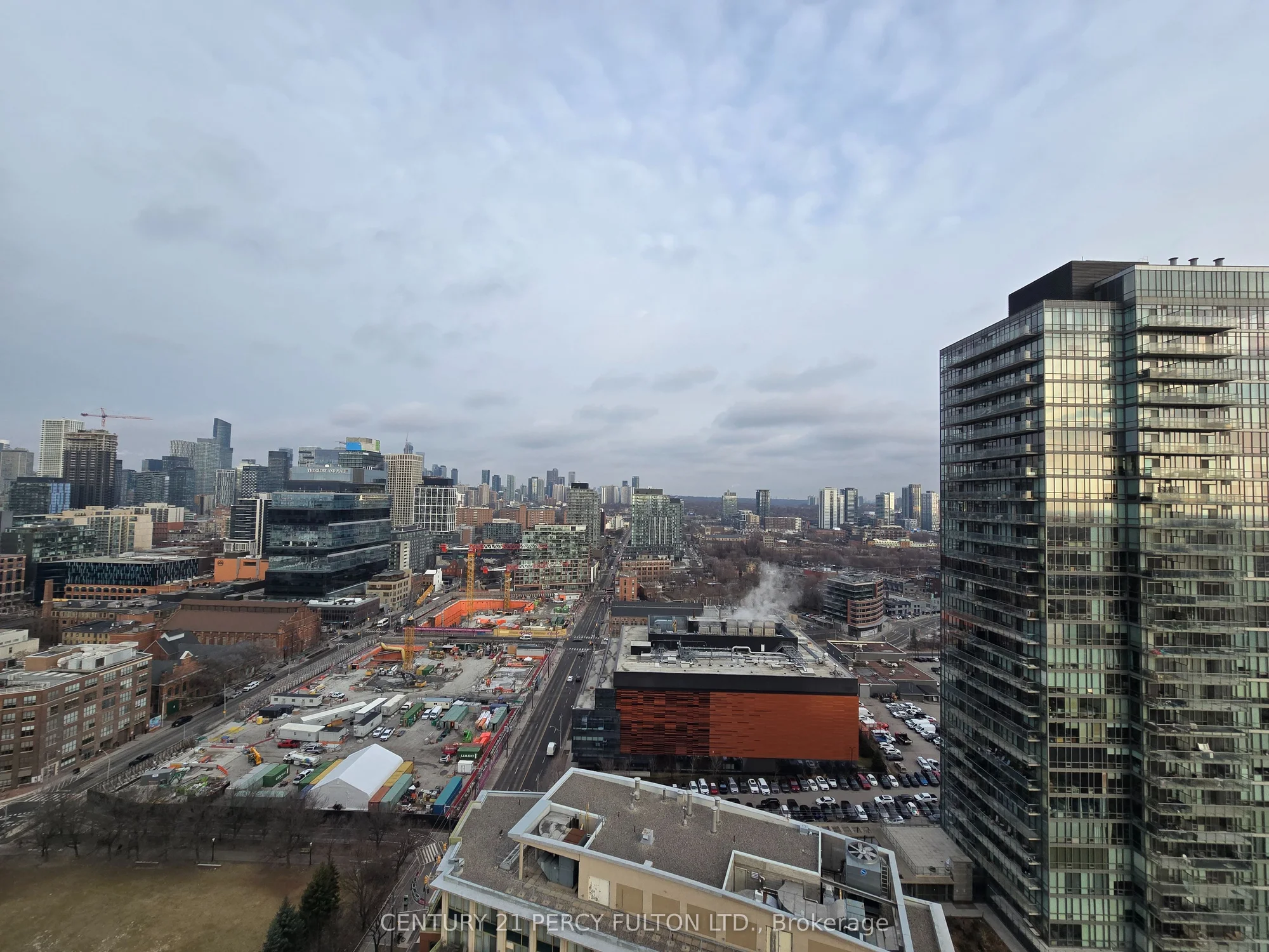 35 Parliament Street 2410, Toronto C08, ON M5A 0Z5