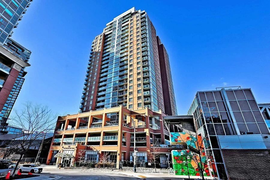 125 Western Battery Road 2416, Toronto C01, ON M6K 3R8