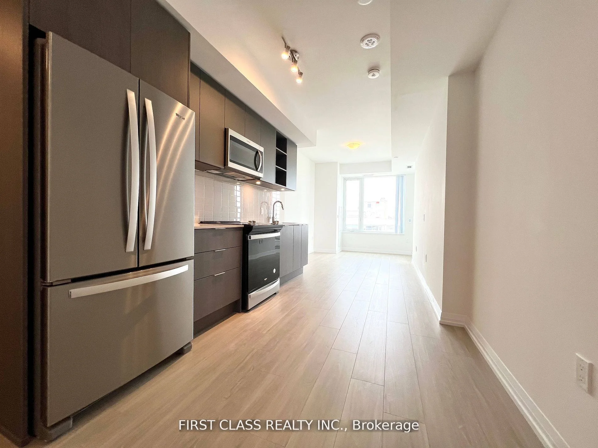 50 Dunfield Avenue 2920, Toronto C10, ON M4S 0E4