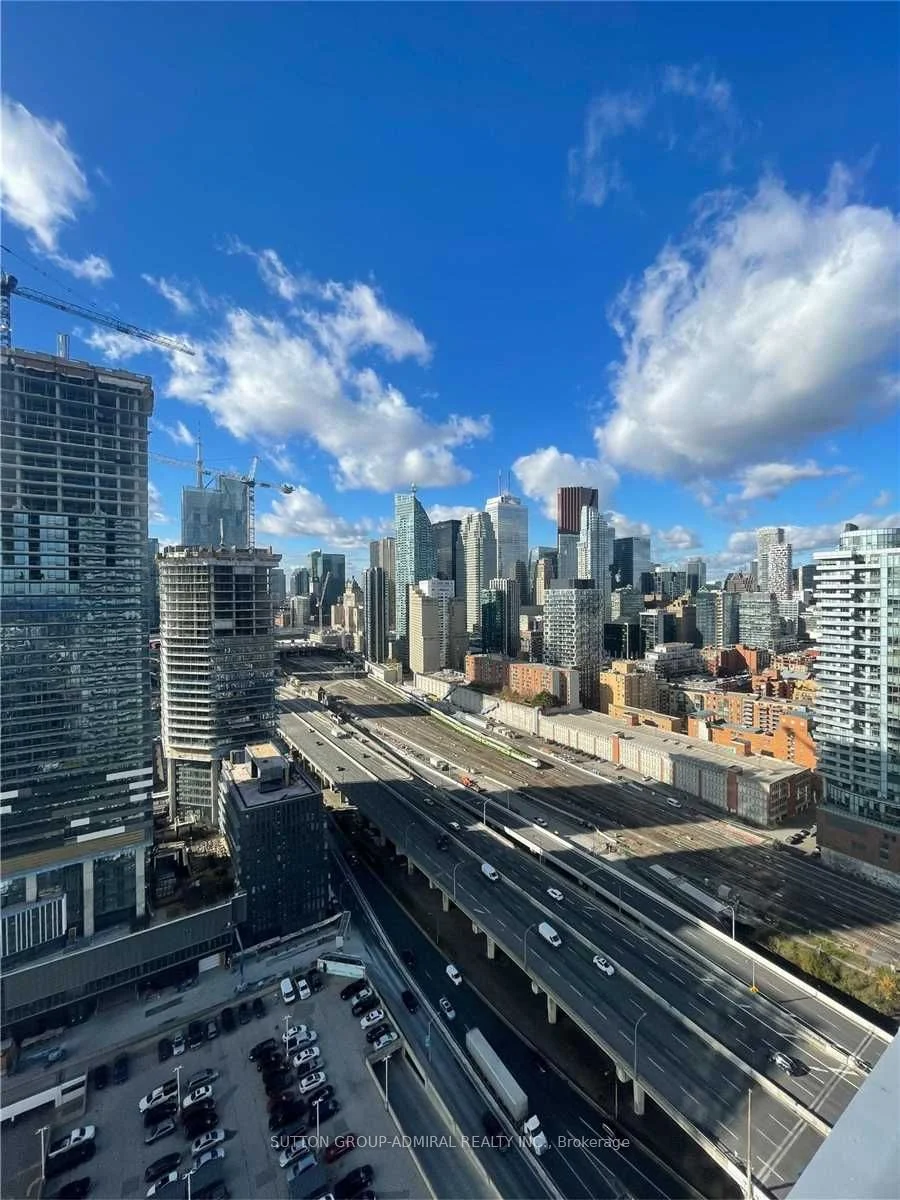 15 Lower Jarvis Street 2708, Toronto C08, ON M5E 0C4