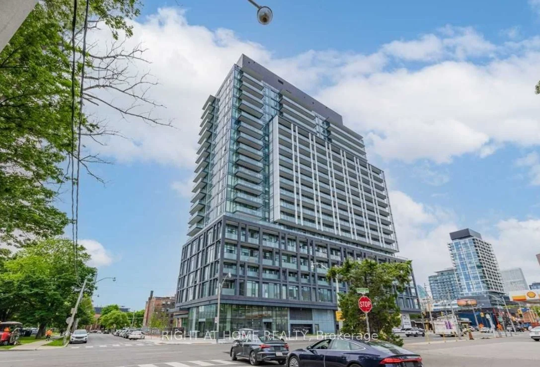 50 Power Street 523, Toronto C08, ON M5A 0V3