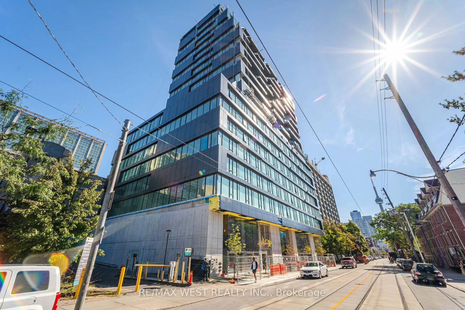 195 McCaul Street 611, Toronto C01, ON M5T 1W6