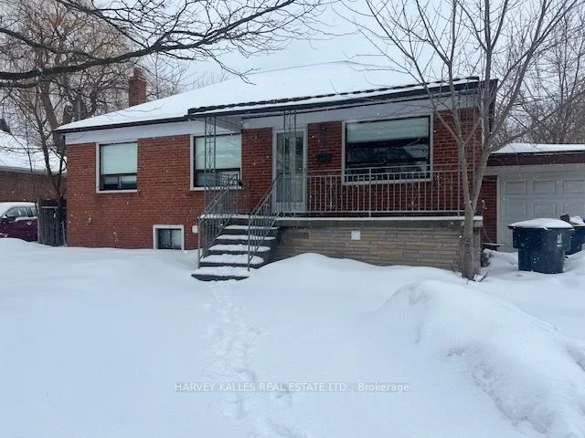 111 Mcallister Road Bsmt A, Toronto C06, On M3h 2n5
