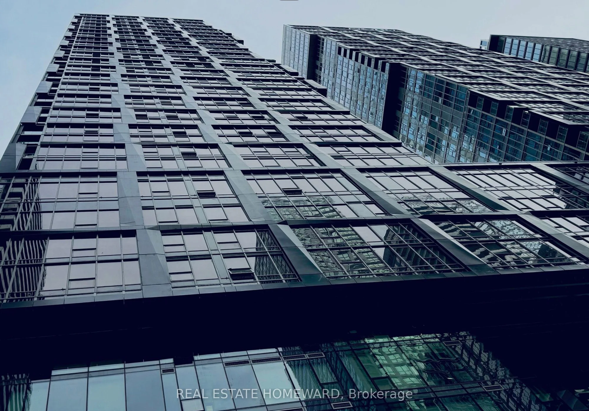 35 Mercer Street 2112, Toronto C01, On M5v 0v1