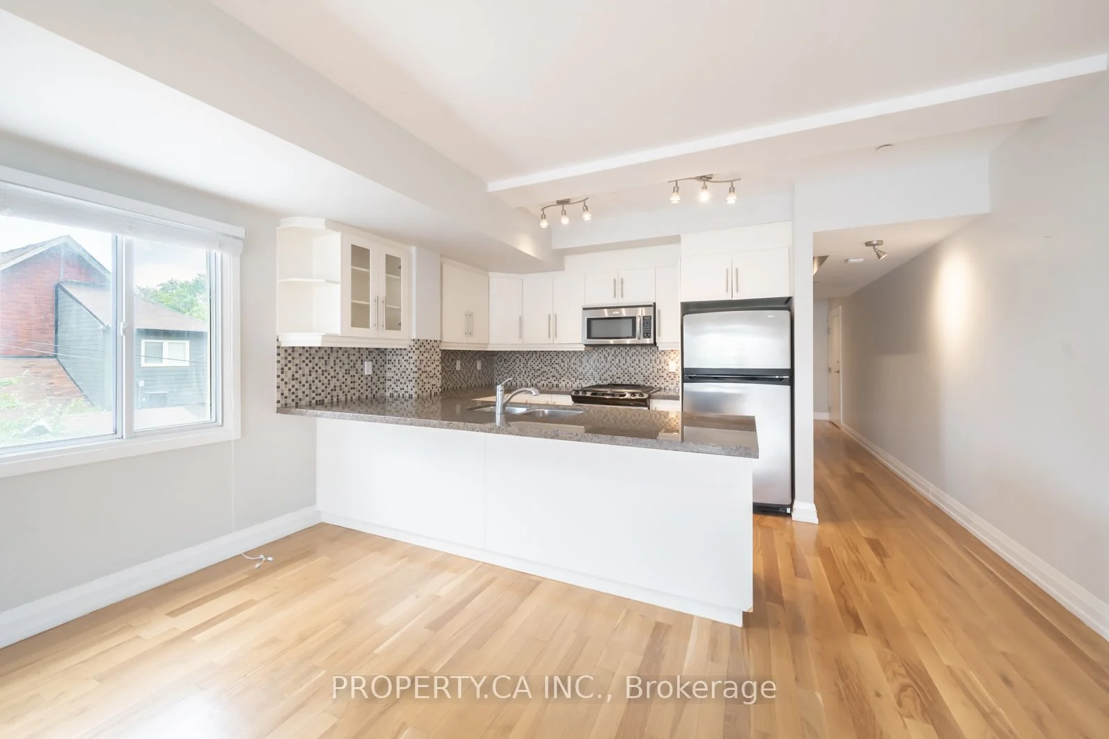 473 Dupont Street 2, Toronto C02, On M6g 1y6