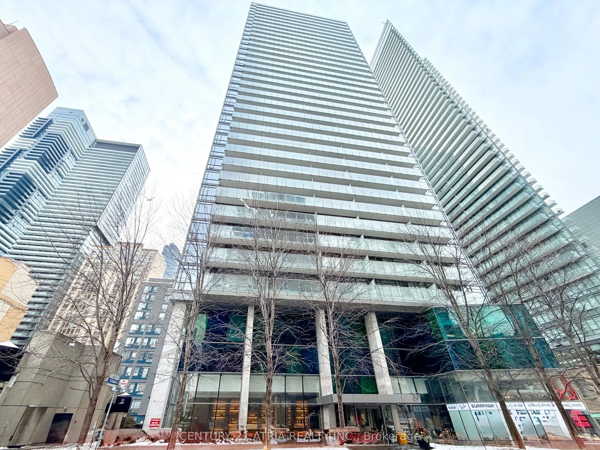 37 Grosvenor Street 2906, Toronto C01, On M4y 3g5