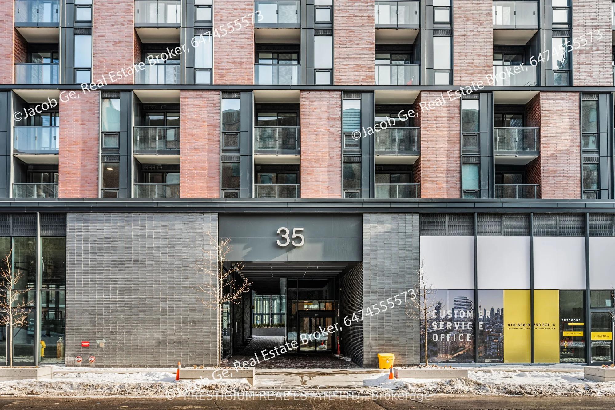 35 Parliament Street 2902, Toronto C08, ON M5A 1G1