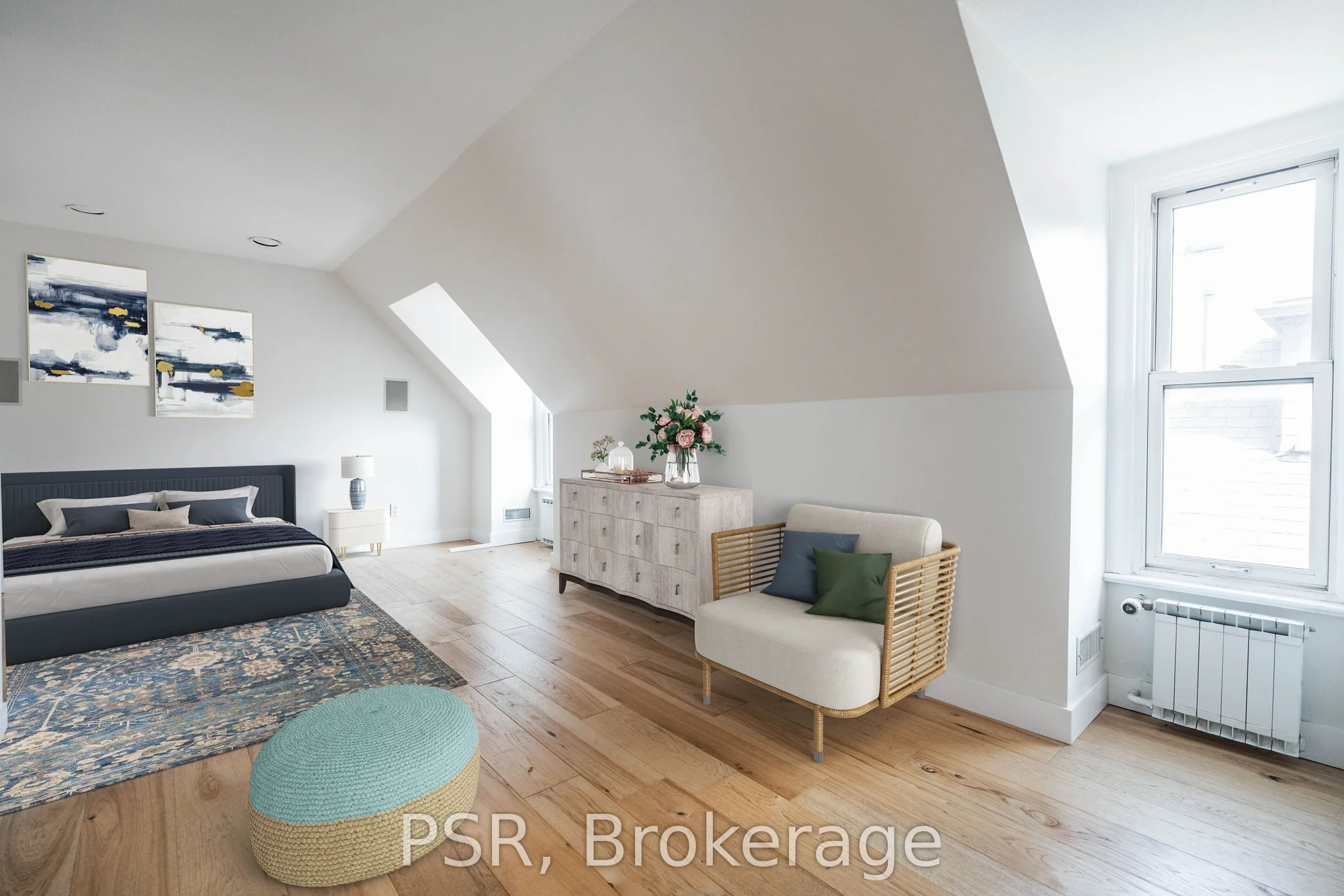 25 Coulson Avenue 3rd Fl, Toronto C03, On M4v 1y3