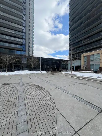 29 Singer Court 3106, Toronto C15, ON M3R 0B3