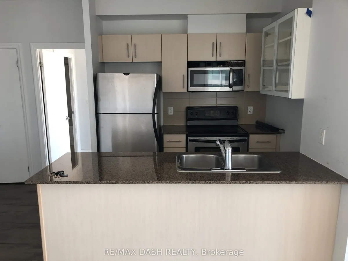 12 Yonge Street 1904, Toronto C01, ON M5E 1R4