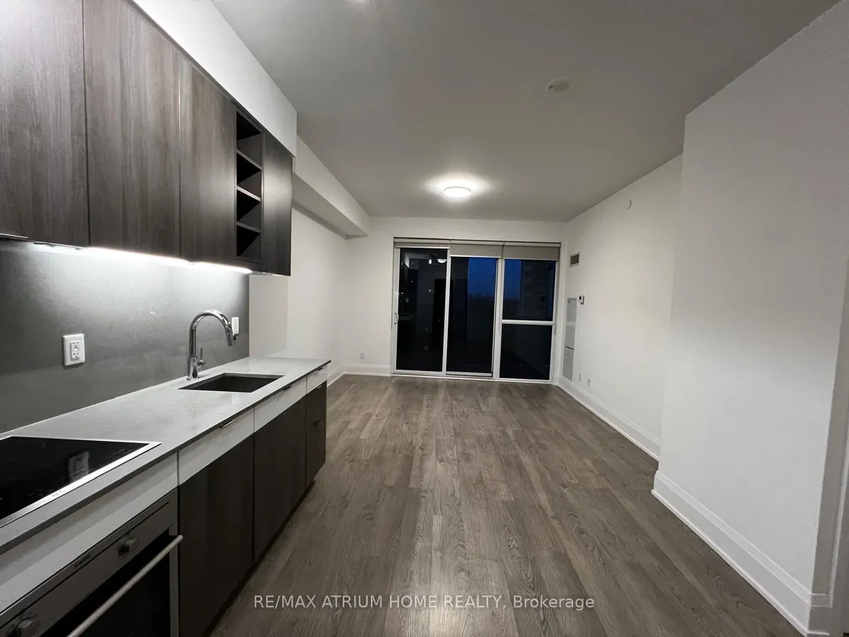 101 Erskine Avenue 1301, Toronto C10, On M4p 0c5