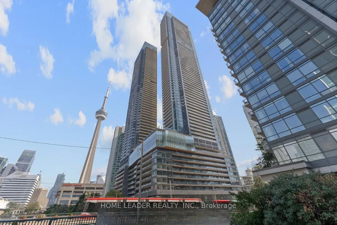 3 Concord Cityplace Way 5910, Toronto C01, ON M5V 0X4