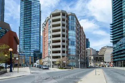 20 Collier Street 506, Toronto C09, ON M4W 3Y4