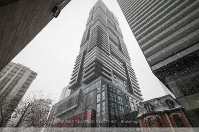 7 Grenville Street 4606, Toronto C01, ON M4Y 1A1