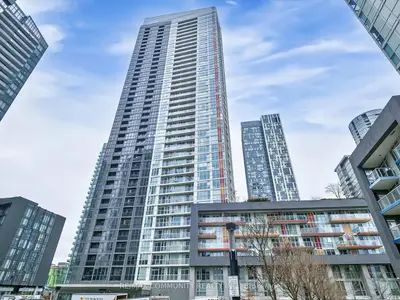 85 Queens Wharf Road 2210, Toronto C01, ON M5V 0J9