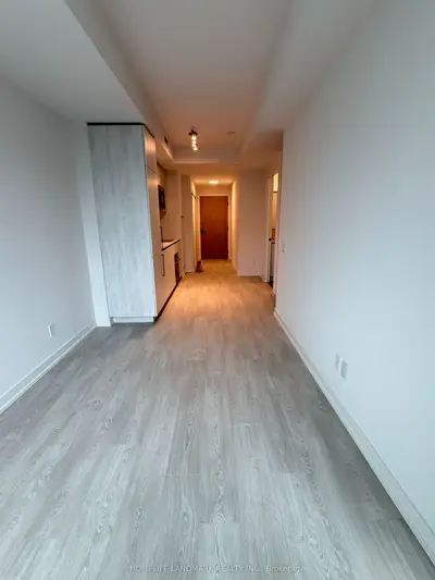 35 Parliament Street 822, Toronto C08, ON M5A 0Z5