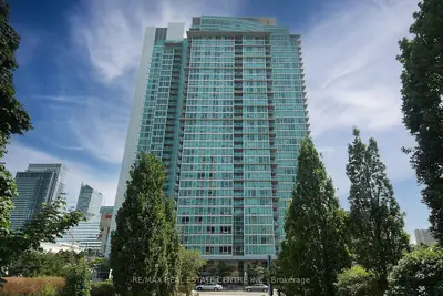 81 Navy Wharf Court 306, Toronto C01, On M5v 3s2
