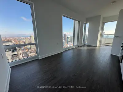 88 Queen Street E 4003, Toronto C08, ON M5C 0B6