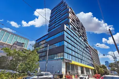 195 Mccaul Street 1105, Toronto C01, On M5t 1w5
