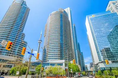 8 York Street 611, Toronto C01, ON M5J 2Y2