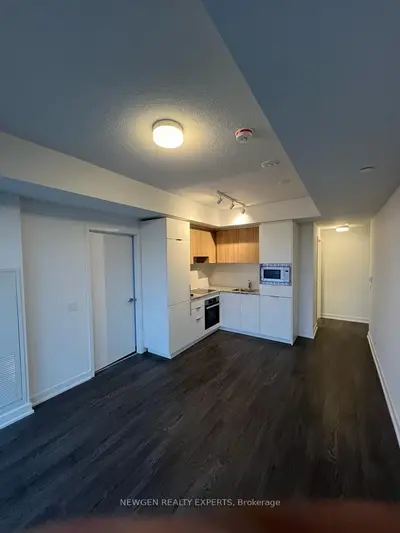 50 O'Neill Road 1408, Toronto C13, ON M3C 0R1