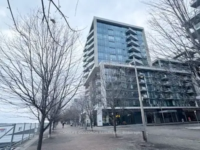 55 Merchants' Wharf Street 324, Toronto C08, ON M5A 0P2