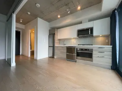 224 King Street W 2502, Toronto C01, ON M5V 1H8